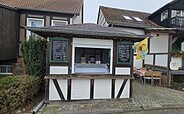 Imbiss vor dem Gasthaus &quot;Zollbrücke&quot;, Foto: Seenland Oder-Spree