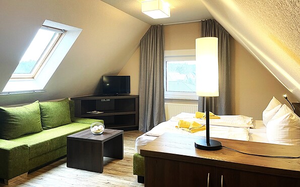 Flat with double bed and sofa bed, Foto: Ulrike Haselbauer, Lizenz: Tourismusverband Lausitzer Seenland e.V.