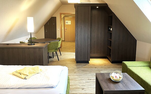 Flat with wardrobe and integrated safe, Foto: Ulrike Haselbauer, Lizenz: Tourismusverband Lausitzer Seenland e.V.