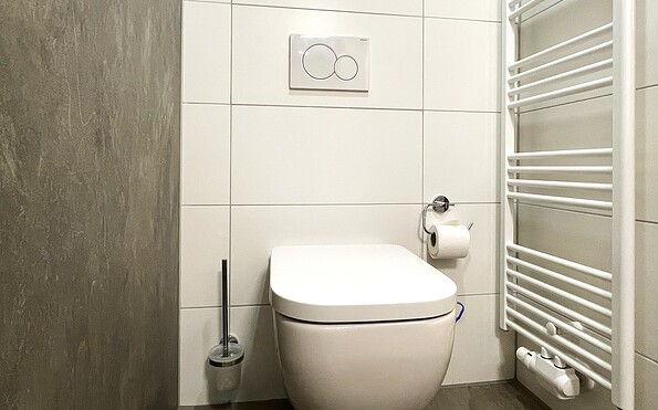Flat with separate WC and towel warmer, Foto: Ulrike Haselbauer, Lizenz: Tourismusverband Lausitzer Seenland e.V.