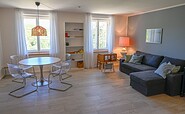 holiday flat yardside - living room, Foto: Werner Gerber, Lizenz: Gut Sonnenburg