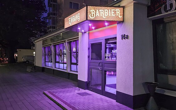 Außenansicht Bierbar, Foto: Sebastian Nitschke , Lizenz: Bierbar Hoyerswerda