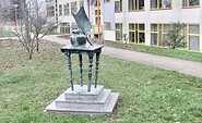 Bronzestillleben &quot;Feder und Tintenfass&quot;, 2000, Neubrandenburg, Foto: Claus Lindner, Lizenz: Claus Lindner