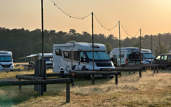 Wohnmobilstellplatz Klaistow, Foto: Lukas Kupke, Lizenz: Winkelmanns Hof Klaistow GmbH