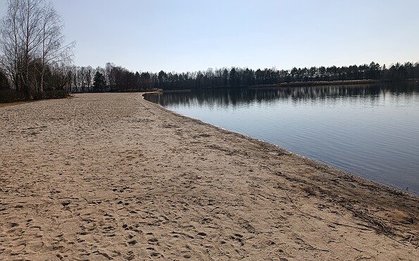 Badestrand Grünewalder Lauch, Foto: Sarah Brunne, Lizenz: Tourismsuverband Lausitzer Seenland e.V.