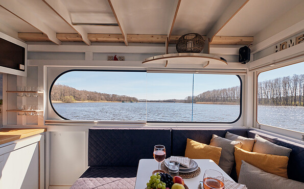 Mein rotes Boot Ausblick, Foto: Maximilian König , Lizenz: MRHB Service UG