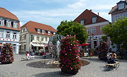 Kugel Brunnen, Foto: Waren (Müritz)-Information