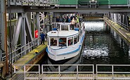 Schiff im alten Hebewerk, Foto: SHW, Lizenz: SHW Fahrgastschifffahrt Niederfinow