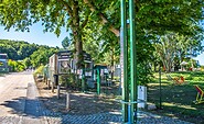 Ladestele für Fahrräder in Altenhof am Fontaneplatz, Foto: Torsten Stapel, Lizenz: Gemeinde Schorfheide