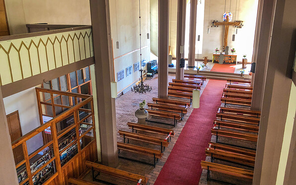 Innenansicht Schinkelkirche, Foto: Gerard Caujolle, Lizenz: Gerard Caujolle