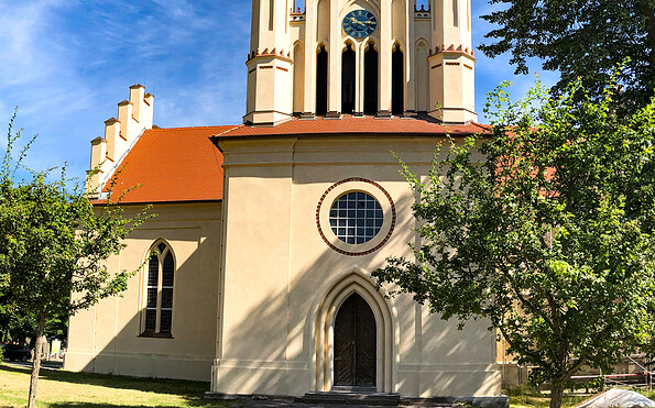 Schinkelkirche nach der Fassadensanierung , Foto: Michael Mattke, Lizenz: Amt Joachimsthal (Schorfheide)