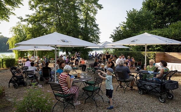 Biergarten Hotel Landhaus am See Strausberg, Foto: Artprojekt