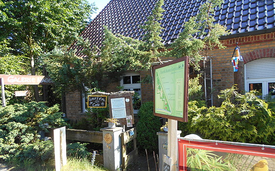 Eingangsbereich Exotik-Kunst Garten Jens Nagel, Foto: Exotik-Kunst-Garten