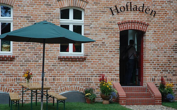 Gläserne Molkerei Hofladen, Foto: Gläserne Molkerei, Lizenz: Gläserne Molkerei