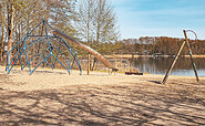 Playground lido Zeesen, Foto: Sandra Fonarob, Lizenz: Tourismusverband Dahme-Seenland e.V.