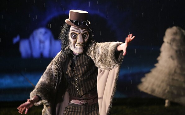 Scene from Fontane&#039;s ‘Ellernklipp’ as synchronised theatre, Foto: Henry Mundt, Lizenz: Theatersommer Netzeband