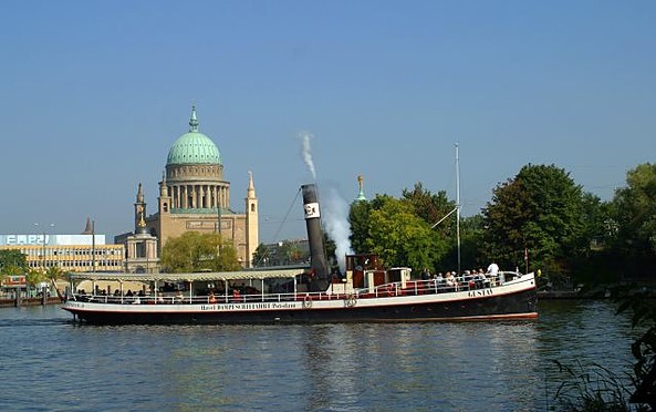 Steamship &quot;Gustav&quot; at Potsdam Harbour (c) Weisse Flotte Potsdam GmbH