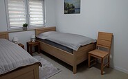 Das Schlafzimmer mit den beiden Einzelbetten, Foto: H. Herrmann, Lizenz: H. Herrmann