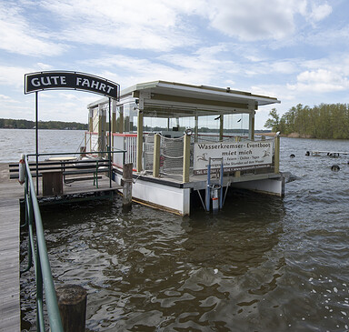 Solar-Wasserkremservermietung - Wiesencafe Schwerin