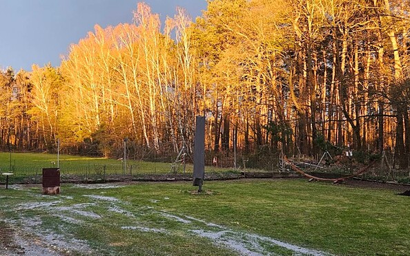 Campingplatz bei Sonnenuntergang, Foto: Joerg Muthke, Lizenz: Joerg Muthke