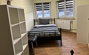 Schlafbereich mit großem Bett, Foto: Daniela Grabowski, Lizenz: Daniela Grabowski