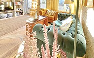 Ferienhaus Wohnzimmer mit Gartenblick, Foto: Harms, Lizenz: Harms