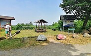 Rastplatz am Tagebauaussichtspunkt, Foto: Marcus Heberle, Lizenz: Tourismusverband Lausitzer Seenland e.V.