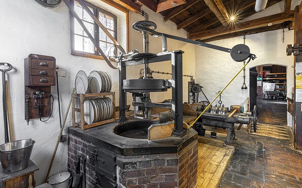 Holländerwindmühle Straupitz - in der Ölmühle , Foto: Gerd Nowak