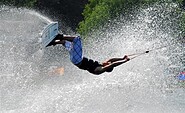 Wet &amp; Wild Wakepark am Bernsteinsee, Foto: LST Freizeitgestaltungs GmbH, Lizenz: LST Freizeitgestaltungs GmbH