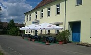 Terrasse &quot;Zur Blauen Maus&quot;, Foto: Karl-Heinz Jeß, Lizenz: Karl-Heinz Jeß