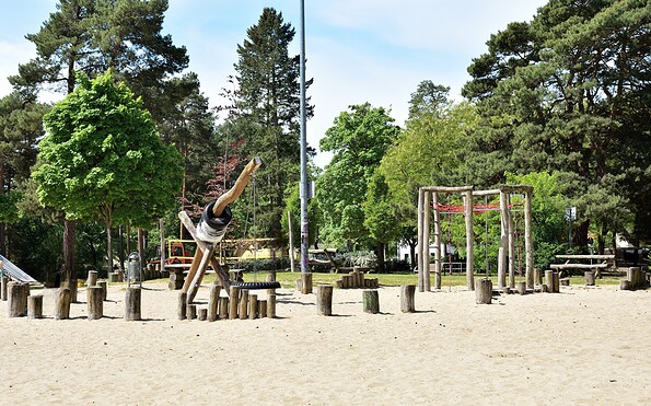 Spielplatz Badewiese Eichwalde, Foto: Sandra Fonarob, Lizenz: Tourismusverband Dahme-Seenland e.V.
