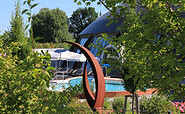 Die SteinTherme ist das Ziel der Wanderung, Foto: Bansen-Wittig