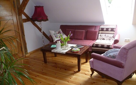 Photo, INSIDE, OUTSIDE