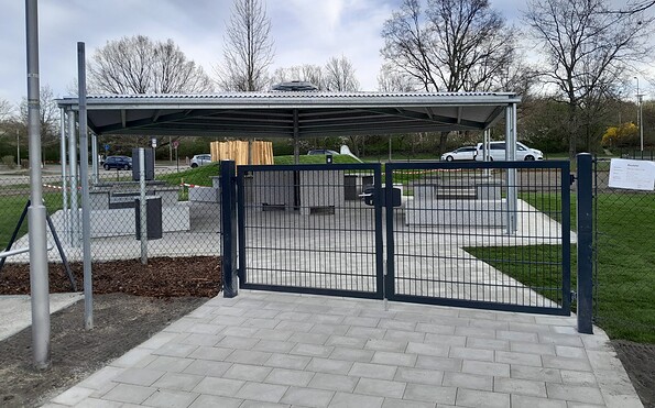 Barbecue area entrance gate, Foto: Natalie Schmidt, Lizenz: Tourismusverband Lausitzer Seenland e.V.
