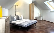 Aufbettungsmöglichkeit im Wohnzimmer, Foto: U.Haselbauer, Lizenz: Tourismusverband Lausitzer Seenland e.V.