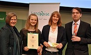 Verleihung Preis zum 1. Platz des Rüsterhofes, Foto: Elke Melchert