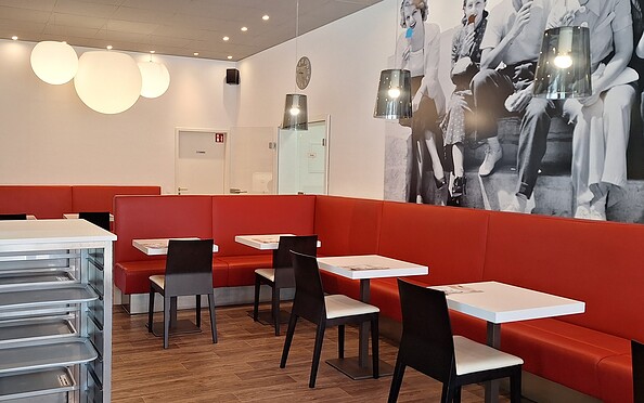 Interior Eis Cafe Italia, Foto: Beate Kroll, Lizenz: Touristinformation Senftenberg