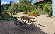 Hirsch & Rebe Innenhof Sitzplätze, Foto: Anet Hoppe