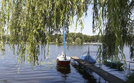 Blick auf den Schwielowsee in Caputh, Foto: André Stiebitz, Lizenz: Potsdam Marketing und Service GmbH