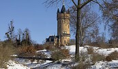 Flatowturm im winterlichen Park Babelsberg in Potsdam, Foto: André Stiebitz, Lizenz: PMSG