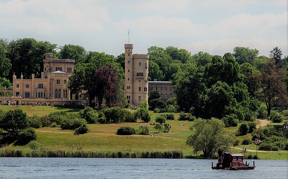 Schloss Babelsberg in Potsdam, Foto: André Stiebitz, Lizenz: PMSG/ SPSG
