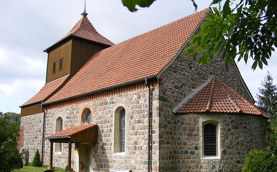 Village church Sieversdorf, Foto: Frank Schütte