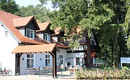 Waldhuf Aussenansicht von vorn, Foto: Event-Gaststätte Waldhufe, Lizenz: Event-Gaststätte Waldhufe