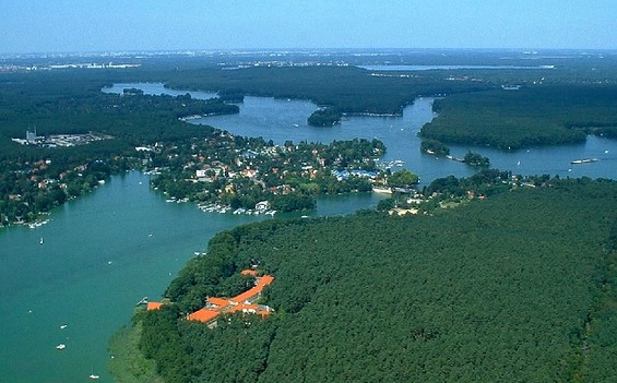 Luftbild, Foto: Teikyo Foundation (Germany)