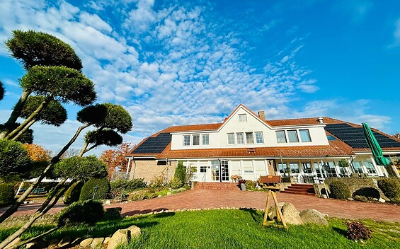 Hotel Reindahls-Außenansicht, Foto: Sarah Schmidt-Reindahl