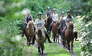 Ausritt durch den Wald, Foto: Elke Melchert, Lizenz: Rüsterhof
