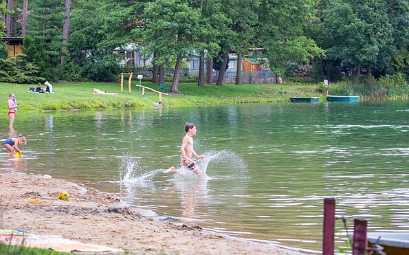 Schlaubetal Camping Schervenzsee, Foto: Florian Läufer, Lizenz: Seenland Oder-Spree