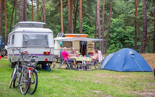 Camper site "Schlaubetal Camping Schervenzsee", Foto: Florian Läufer, Lizenz: Seenland Oder-Spree