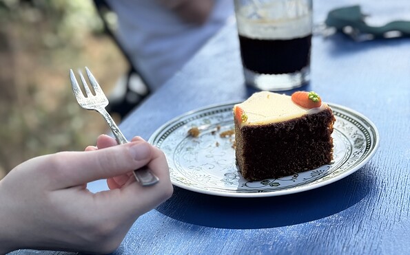 Kuchen im Café Alles Absicht, Foto: Anna Boss