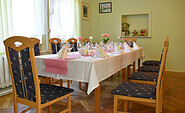 gedeckte Tafel Gaststätte Zum Apfelbaum, Foto: Kerstin Geilich, Lizenz: MuT